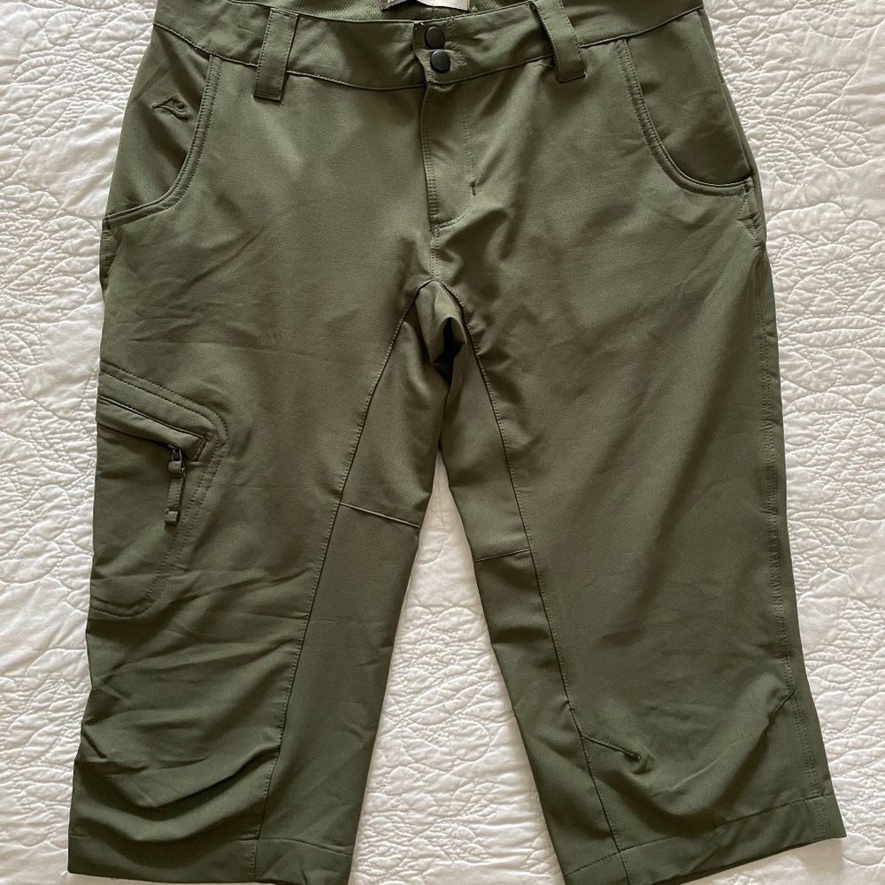 Alpine Design Women's Cropped Outdoor Camping Short